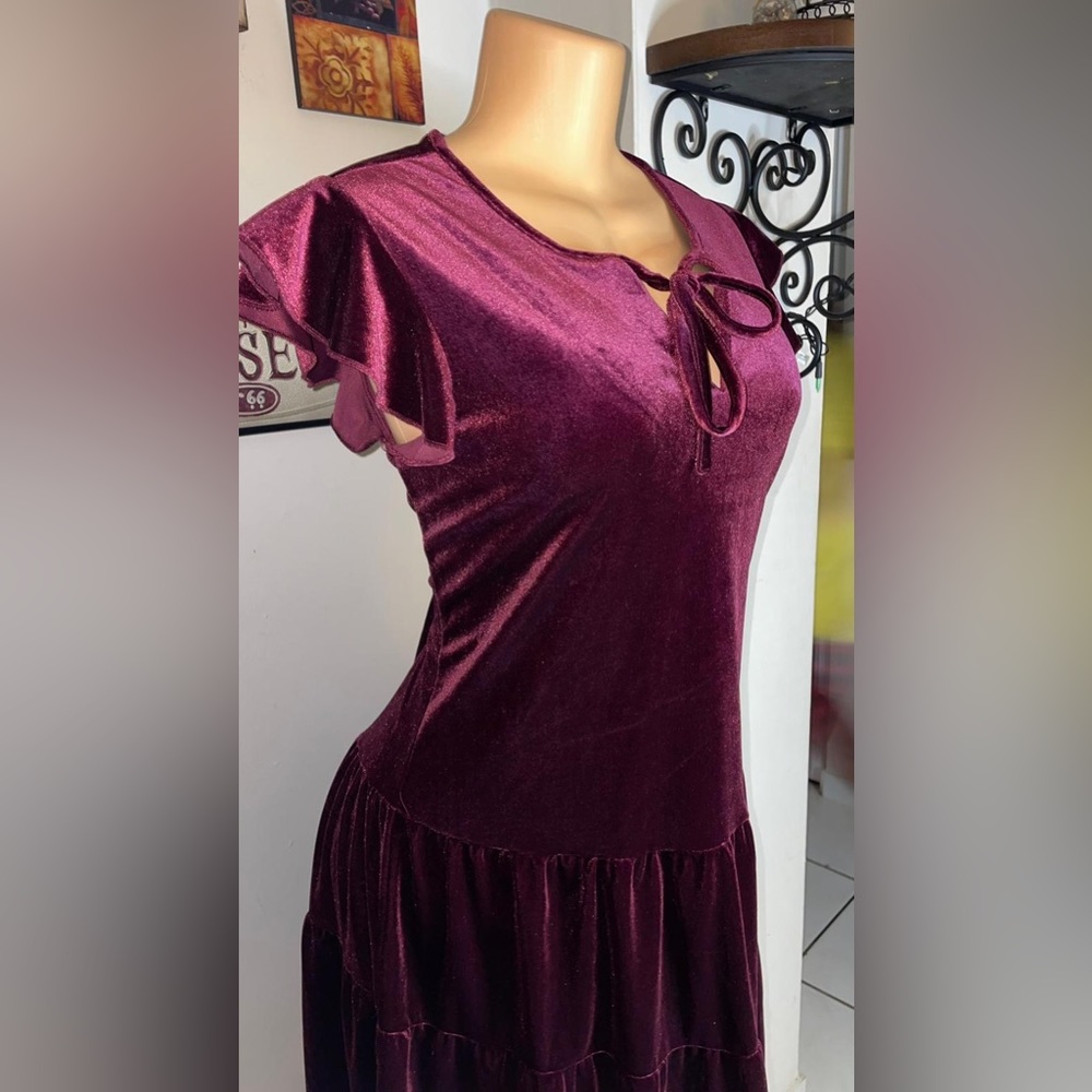 New With Tags, Velvet Tiered Ruffle Sleeve Dress, Medium but fits like Large - Picture 2 of 6